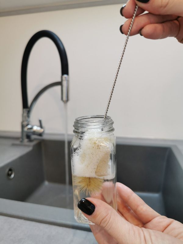 Kuchyňská-Police-12ks-Img3-min